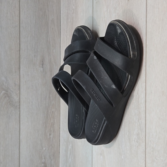 Crocs Women Platform Sandals shoes sz 11 - Picture 1 of 11